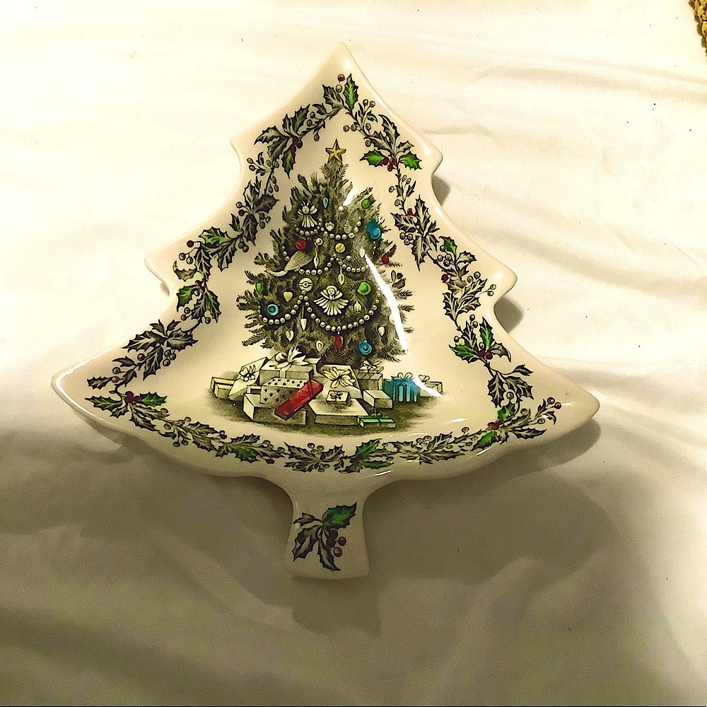 Johnson brothers merry Christmas candy dish